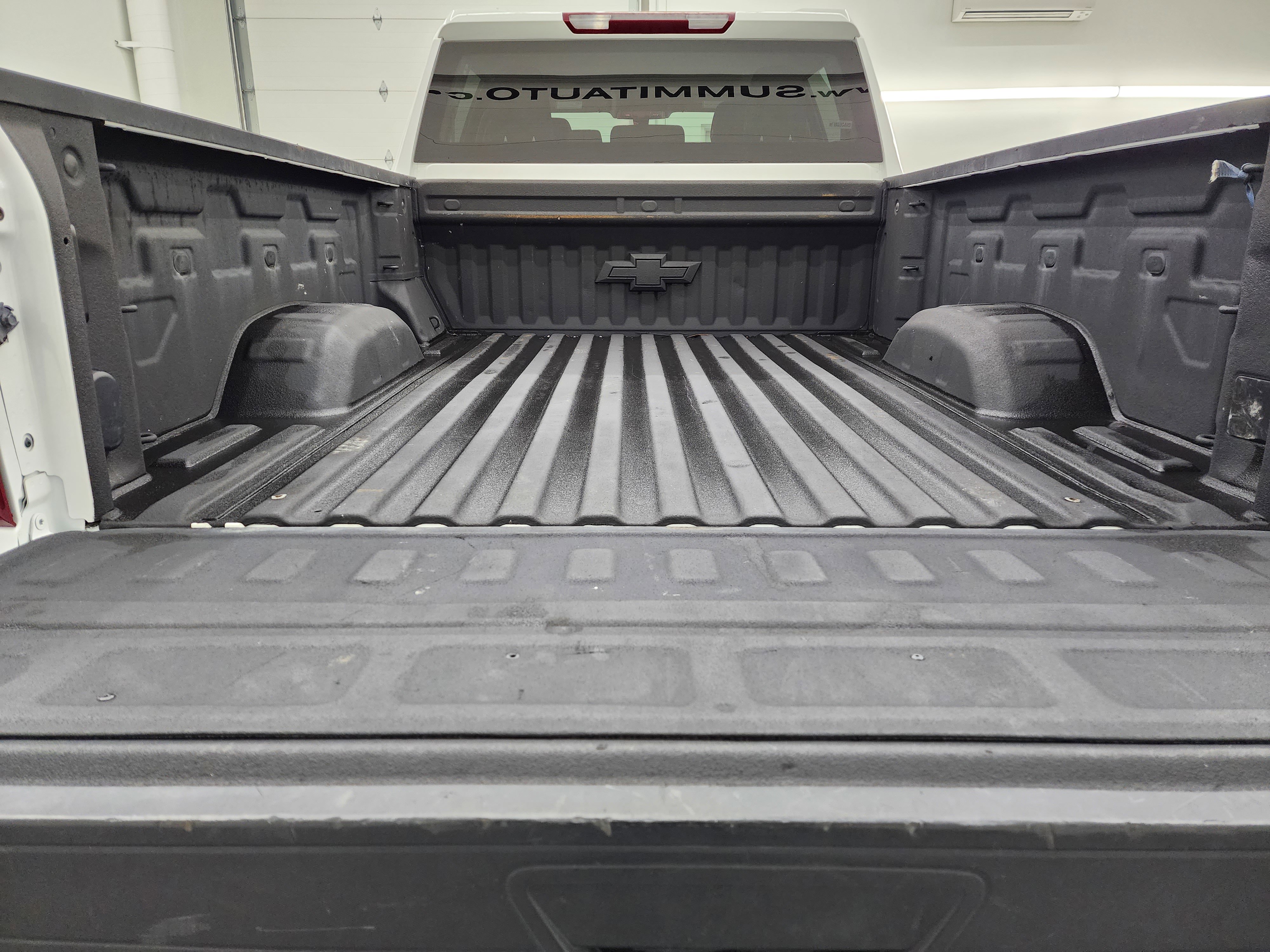 Used 2022 Chevrolet Silverado 2500 LT w/ Convenience Package image 28