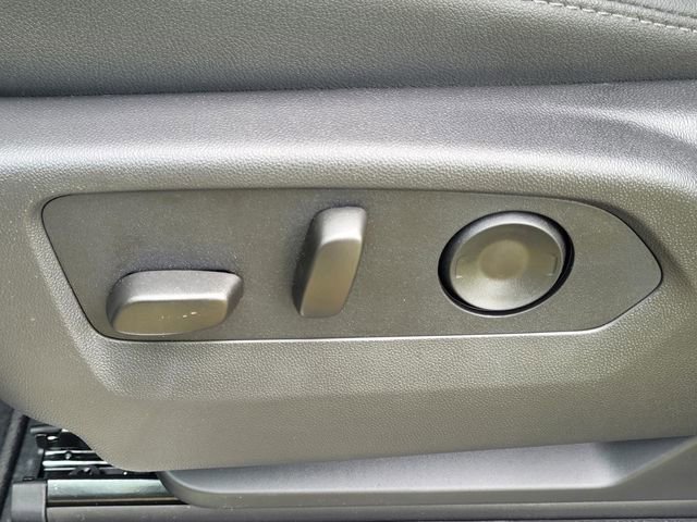 New 2026 GMC Sierra 3500 SLT w/ Texas SLT Premium Package AWD/4WD image 24