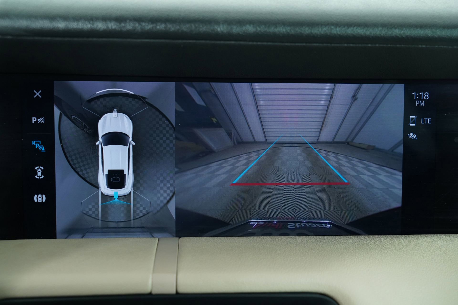 Used 2022 Porsche Taycan image 35