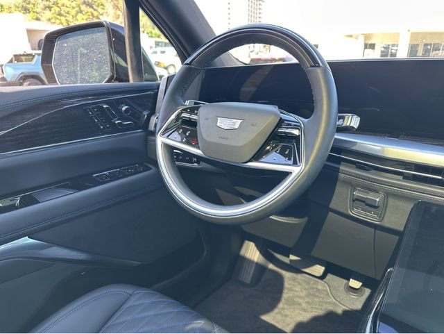 Used 2026 Cadillac Escalade IQL Sport 1 AWD/4WD image 6