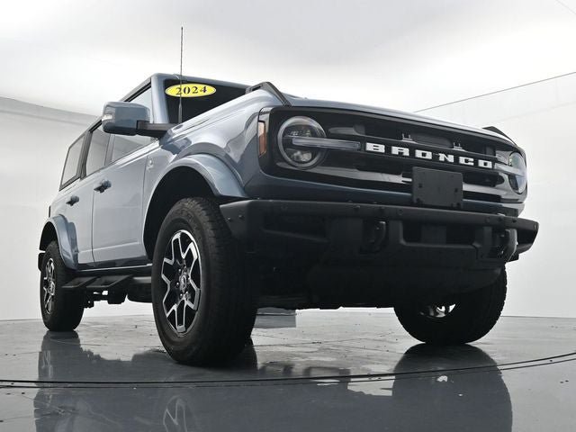 Certified 2024 Ford Bronco Outer Banks AWD/4WD image 31
