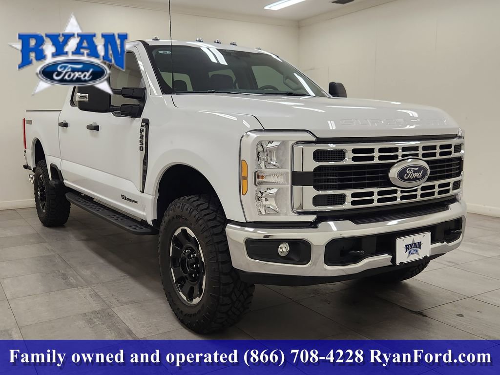 New 2026 Ford F250 XLT w/ Tremor Off-Road Package image 2