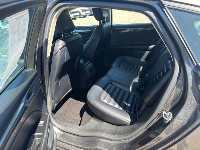 Used 2020 Ford Fusion SEL FWD image 14
