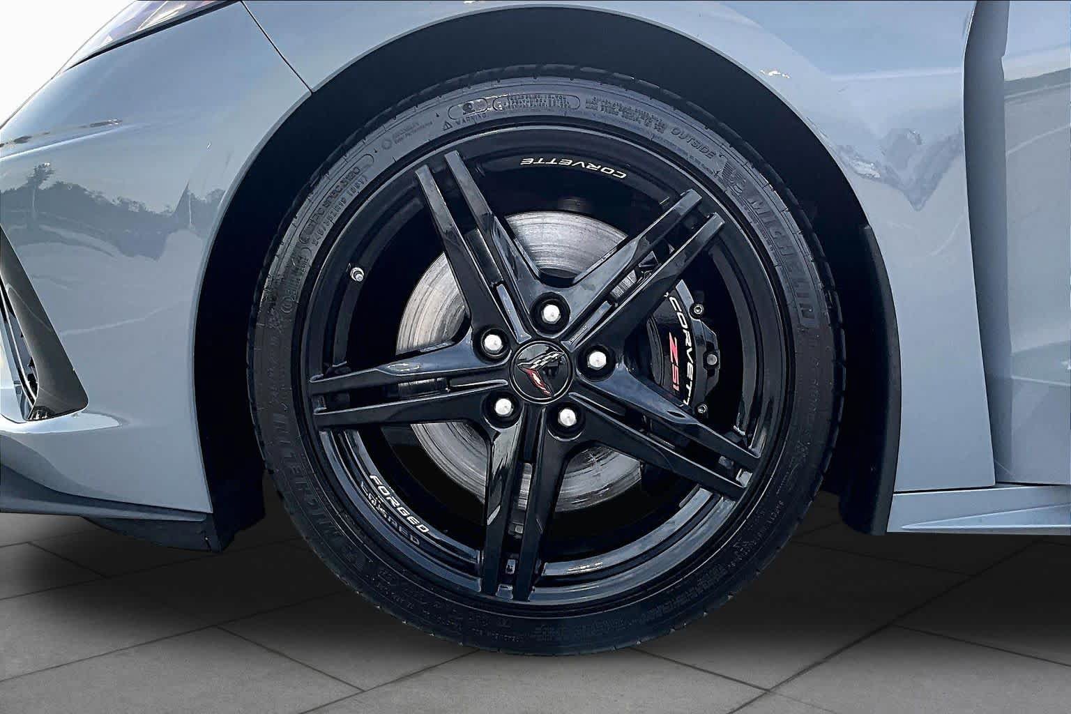 Used 2025 Chevrolet Corvette Stingray Preferred Conv w/ Z51 Performance Package RWD image 11