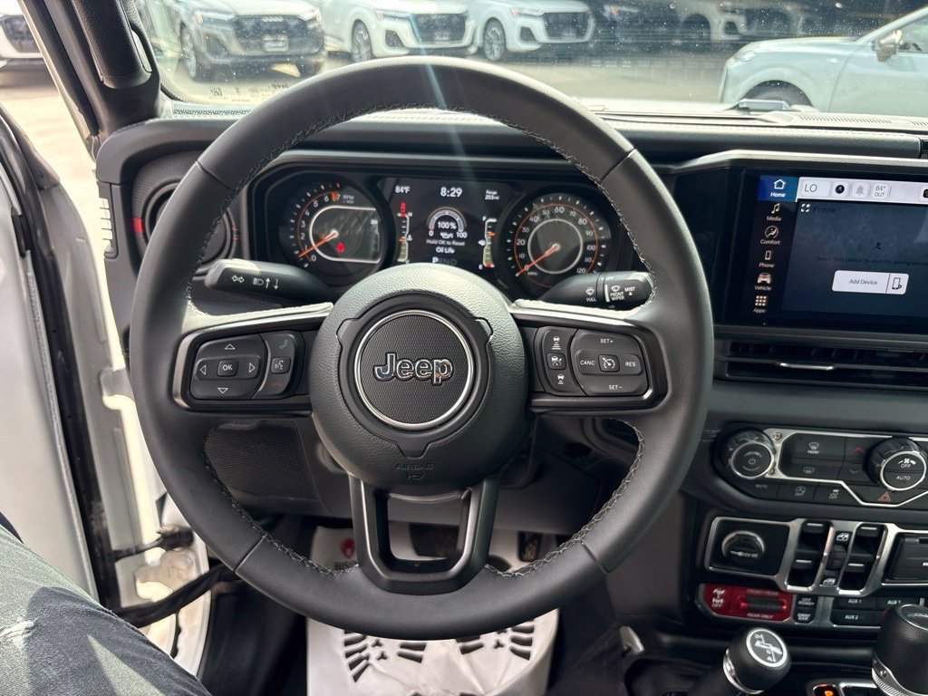 Used 2026 Jeep Gladiator Rubicon AWD/4WD image 23