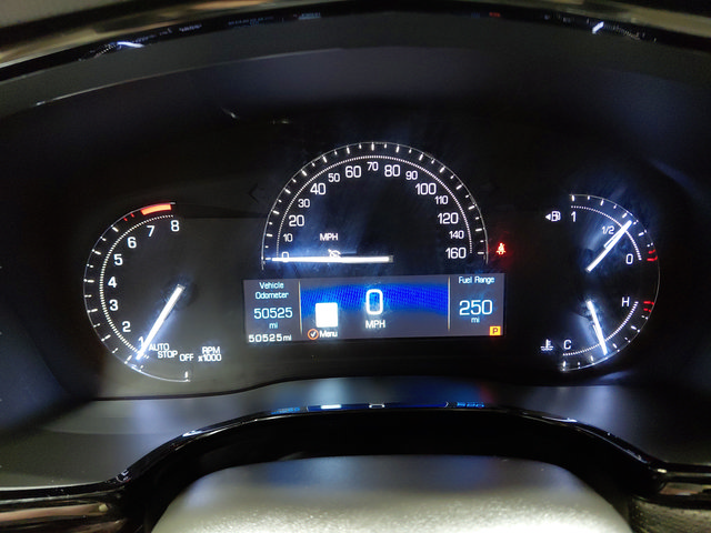 Certified 2018 Cadillac XT5 Luxury w/ Driver Awareness Package FWD image 38