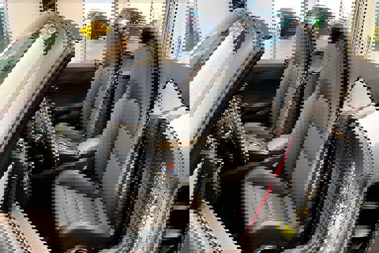 Used 2025 Porsche 718 Boxster S image 8