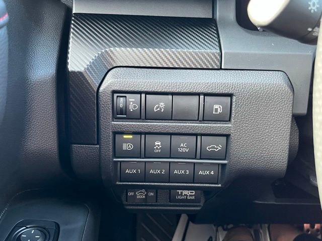 Used 2025 Toyota Tacoma TRD Pro image 31