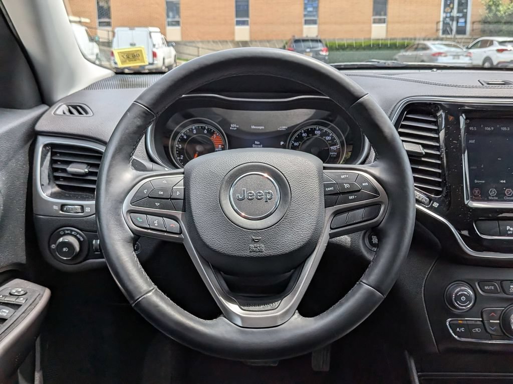 Certified 2019 Jeep Cherokee Limited AWD/4WD image 14