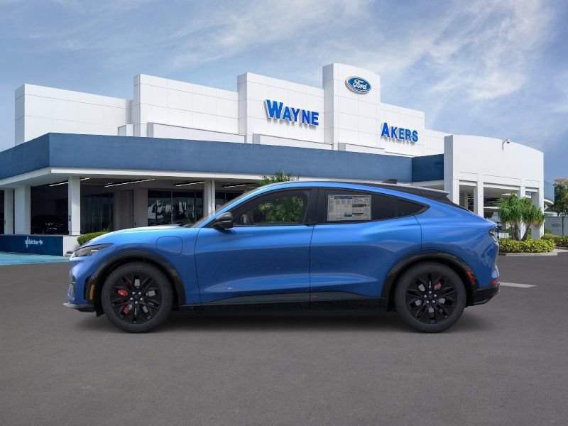New 2025 Ford Mustang Mach-E Premium w/ Sport Appearance Package AWD/4WD video 3