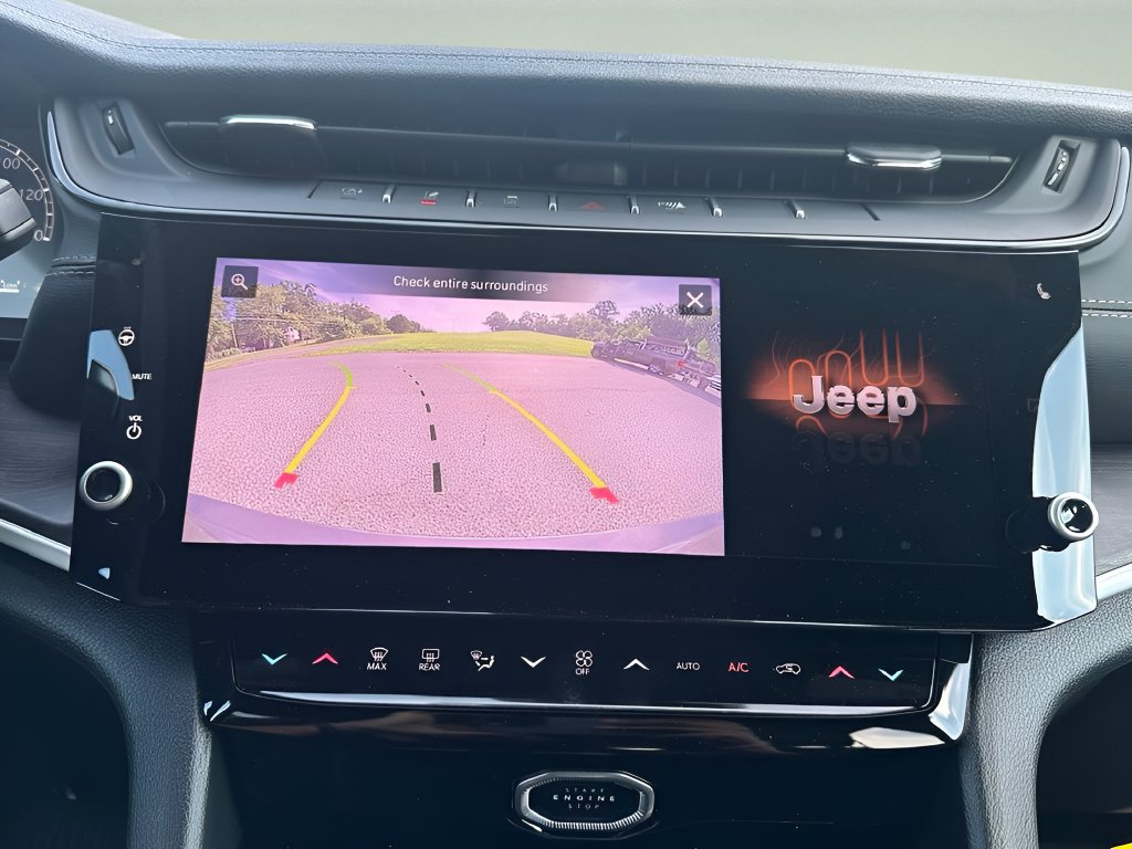 New 2026 Jeep Grand Cherokee Altitude AWD/4WD image 22