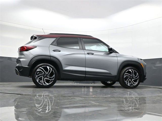 Used 2025 Chevrolet TrailBlazer RS w/ Convenience Package image 46