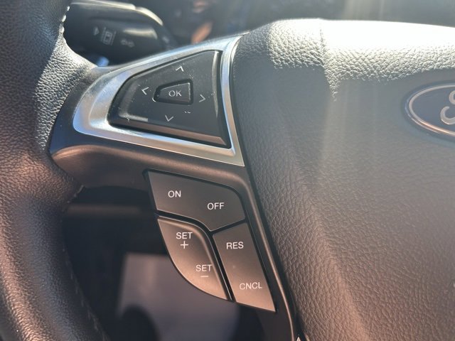 Used 2024 Ford Edge Titanium image 24