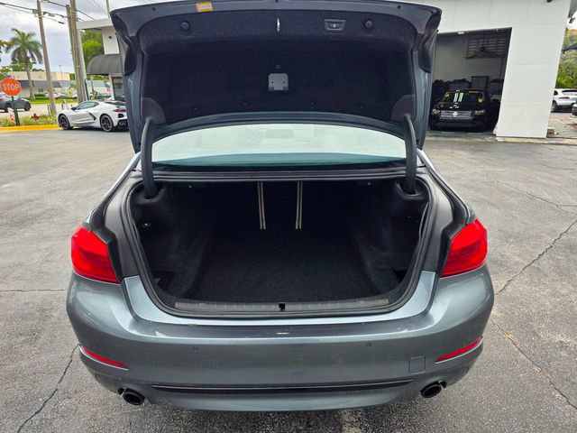 Used 2017 BMW 530i xDrive AWD/4WD image 7