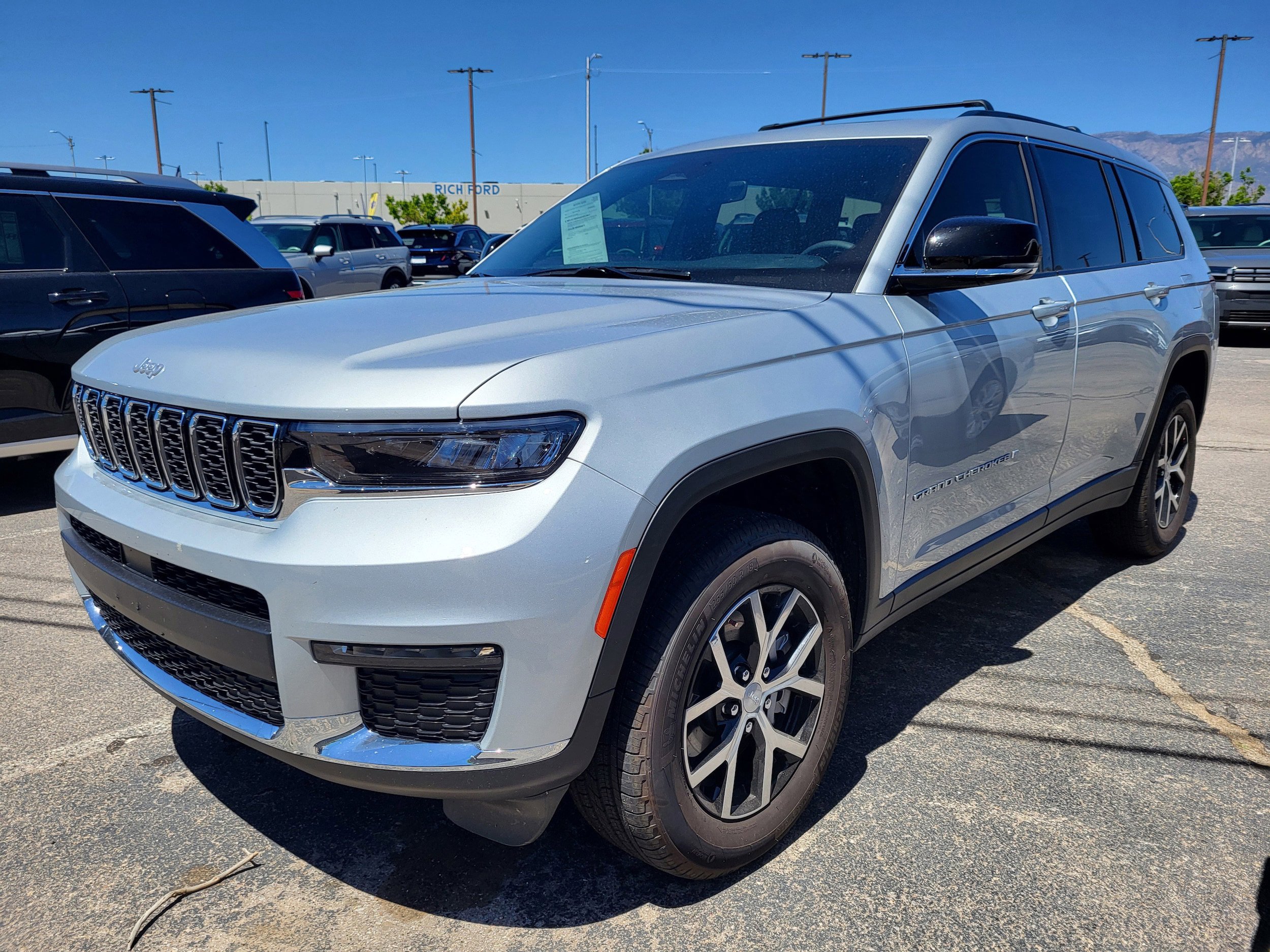 Used 2025 Jeep Grand Cherokee L Limited