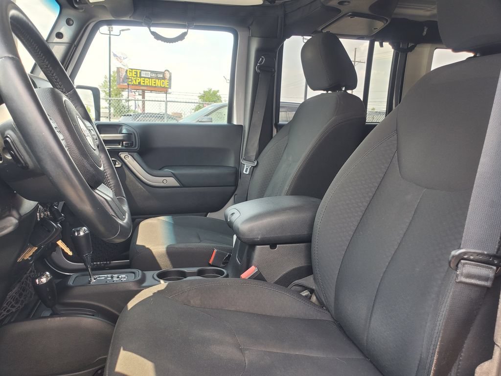 Used 2016 Jeep Wrangler Unlimited Sport w/ Quick Order Package 24S AWD/4WD image 5