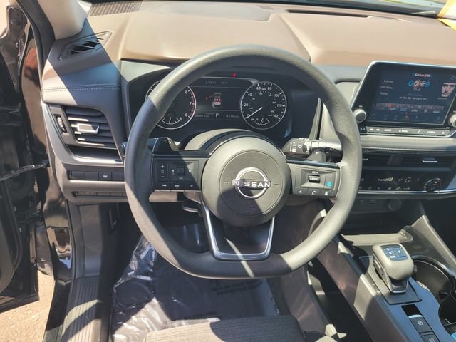 Certified 2023 Nissan Rogue SV FWD image 30