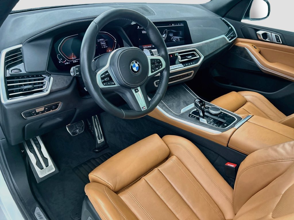 Used 2022 BMW X5 xDrive40i w/ M Sport Package AWD/4WD image 9