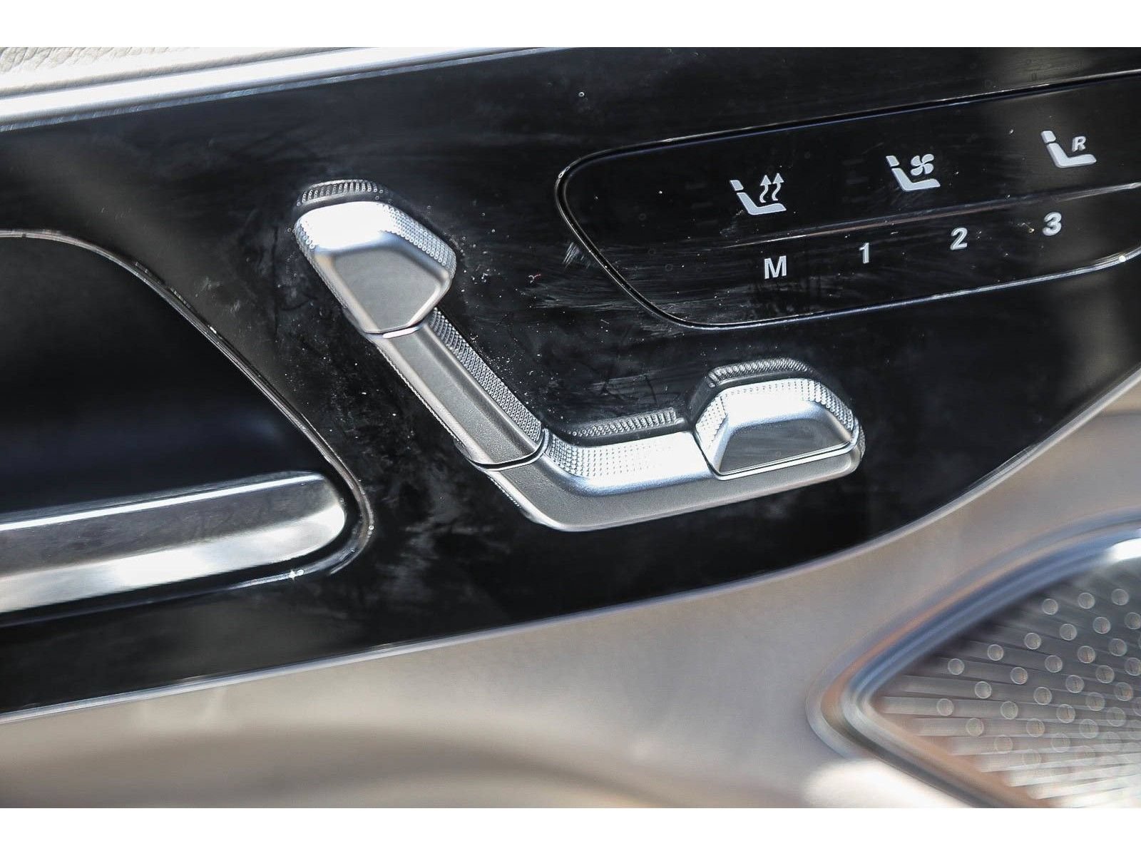 Certified 2023 Mercedes-Benz EQS 580 4MATIC SUV image 20