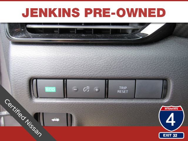 Certified 2023 Nissan Sentra SV image 26