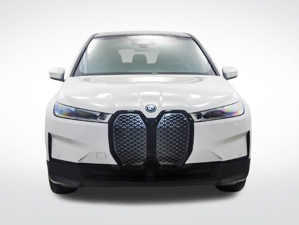 Certified 2024 BMW iX xDrive50 w/ Premium Package AWD/4WD image 8