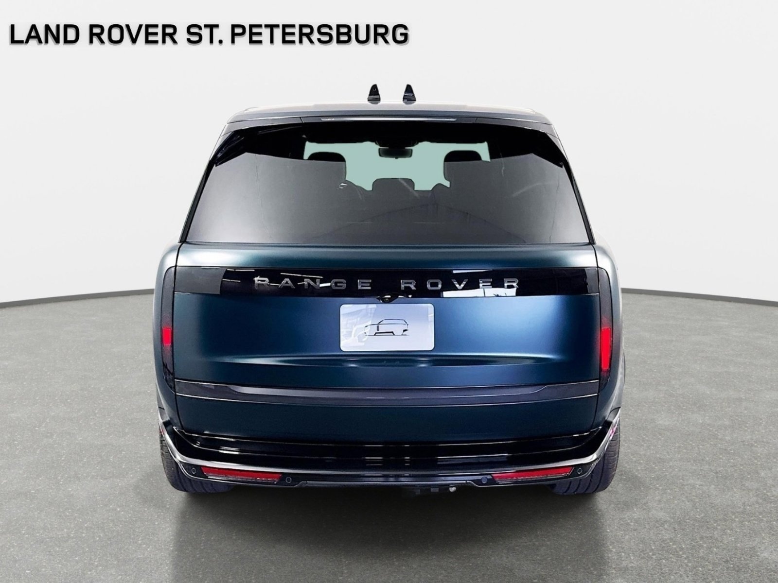 New 2026 Land Rover Range Rover Long Wheelbase SE AWD/4WD image 6