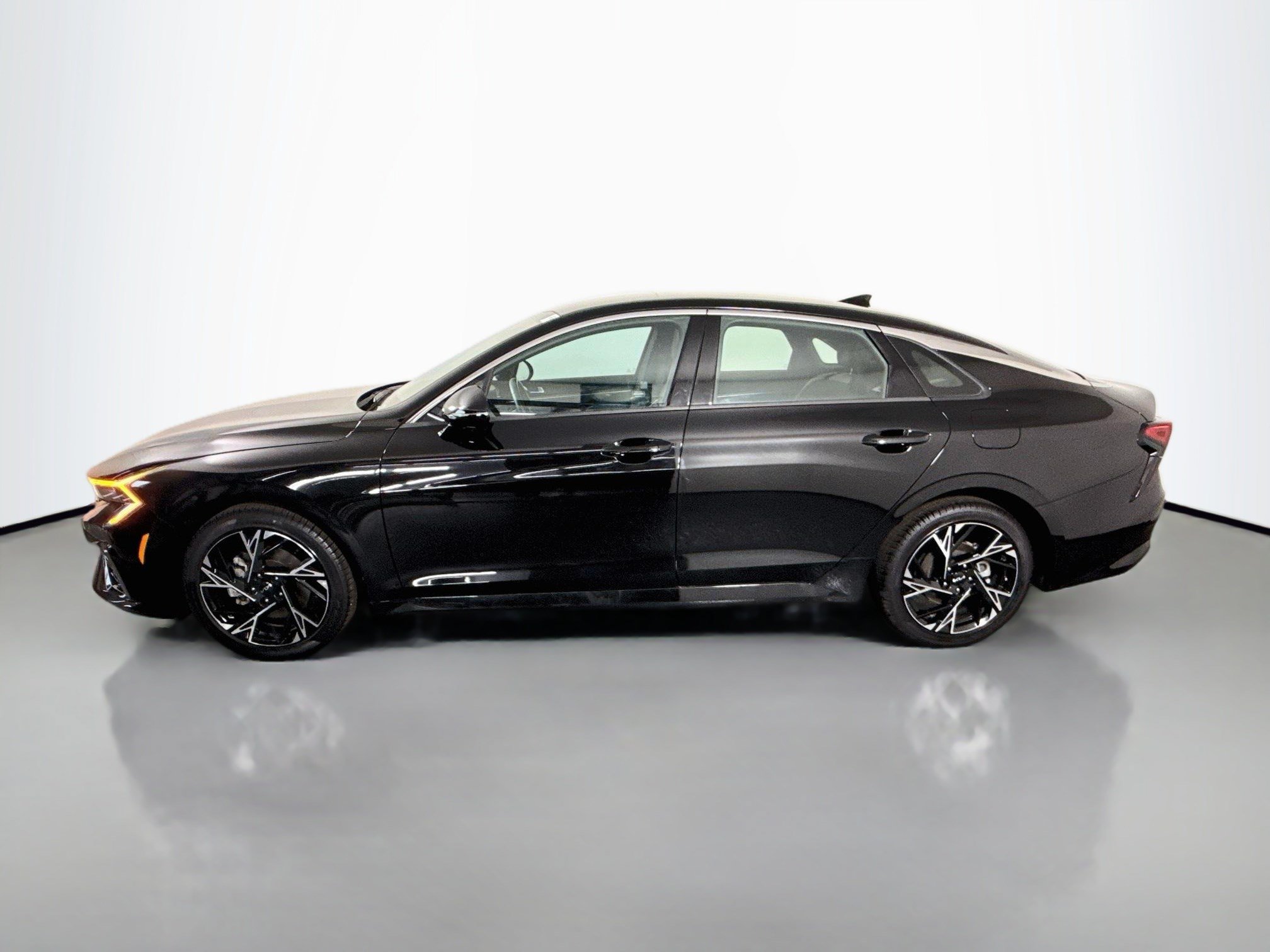 Used 2026 Kia K5 GT-Line FWD image 6