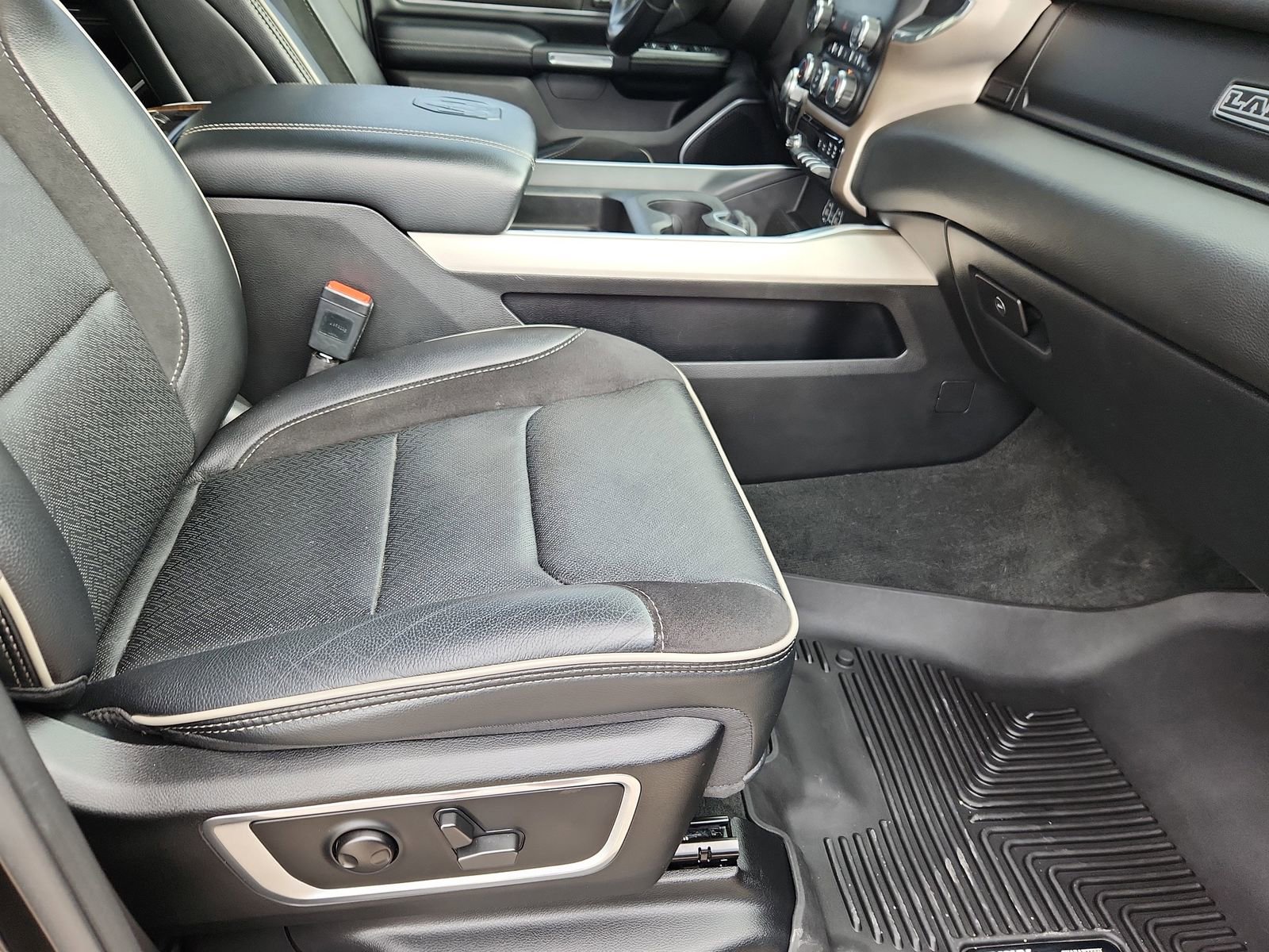 Used 2022 RAM 1500 Laramie image 15