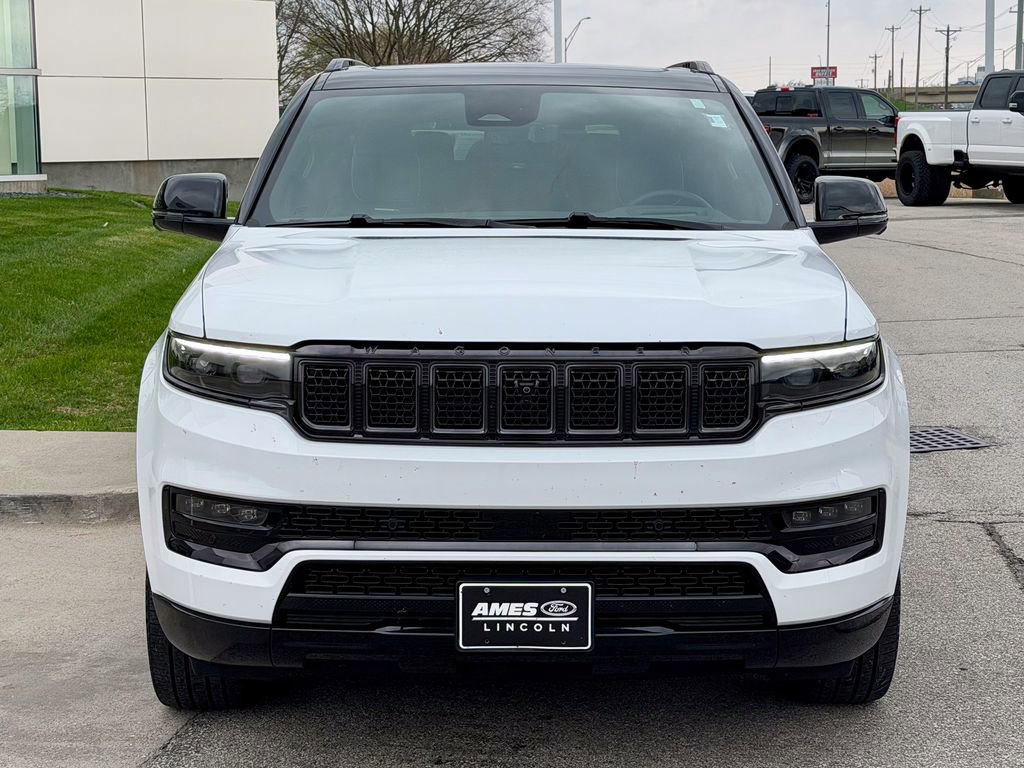 Used 2025 Jeep Grand Wagoneer L Series II Obsidian w/ Quick Order Packagew 28T image 8