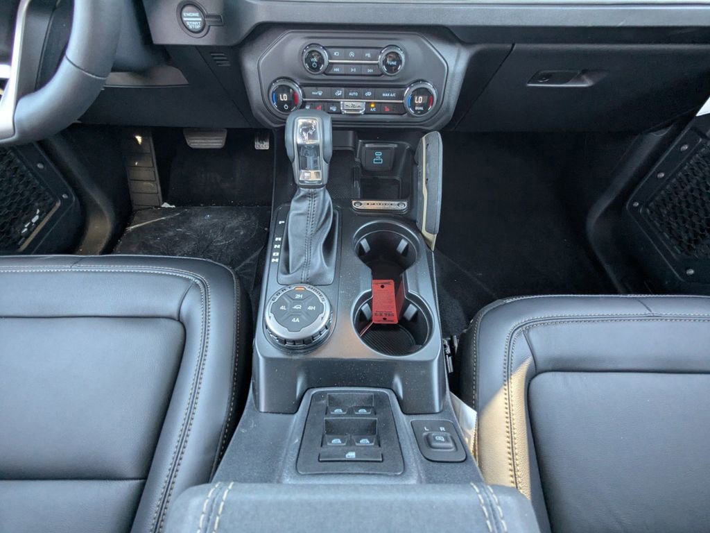 New 2025 Ford Bronco Badlands image 23