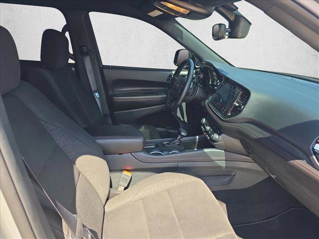Certified 2025 Dodge Durango GT w/ Blacktop Package RWD image 23