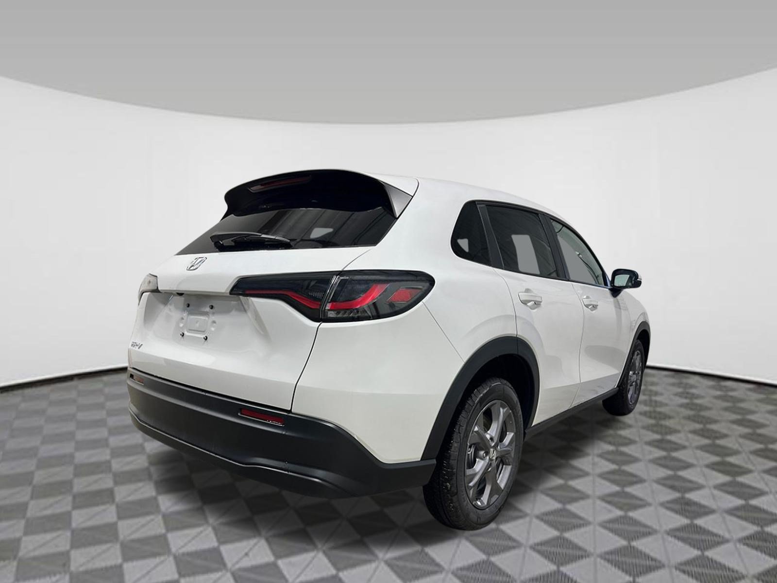 New 2027 Honda HR-V LX image 7