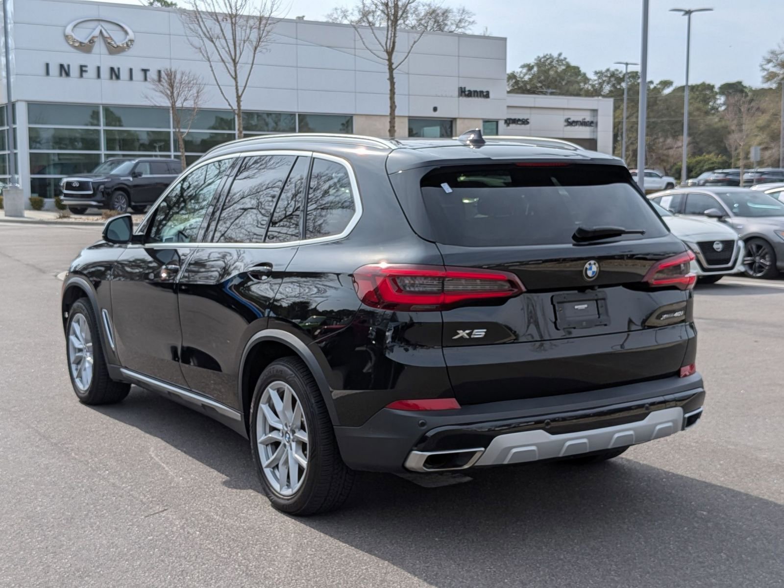 Used 2022 BMW X5 xDrive40i w/ Premium Package image 5