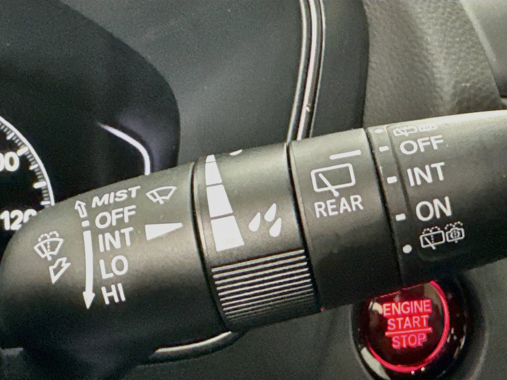 Used 2024 Honda Pilot TrailSport image 16