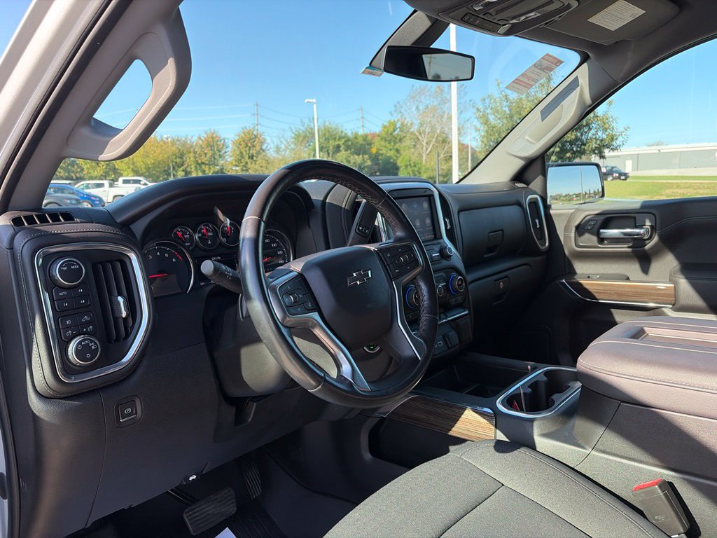 Used 2021 Chevrolet Silverado 1500 LT Trail Boss AWD/4WD image 44