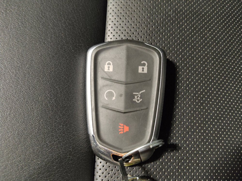 Used 2020 Cadillac XT4 Premium Luxury image 32