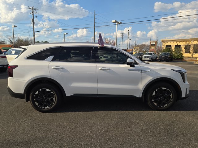 Used 2025 Kia Sorento S w/ Panoramic Sunroof Package FWD image 10