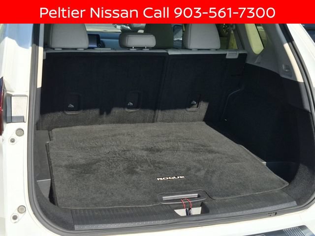 Certified 2024 Nissan Rogue SV w/ SV Premium Package FWD image 9