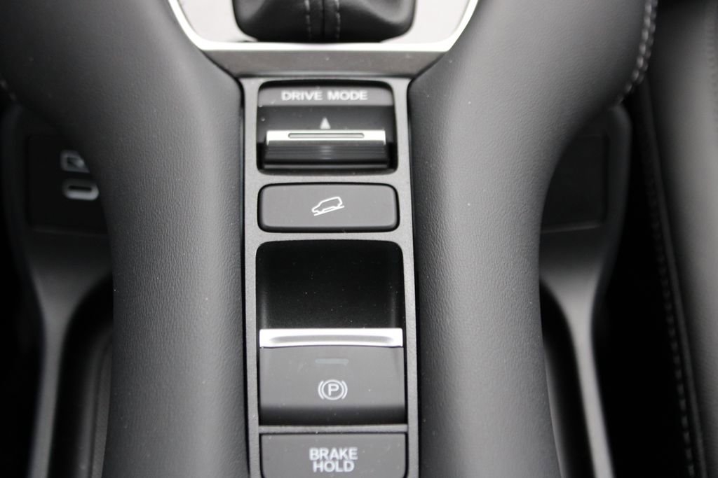 Certified 2026 Honda HR-V EX-L image 21