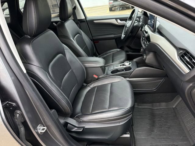 Used 2022 Ford Escape SEL image 26