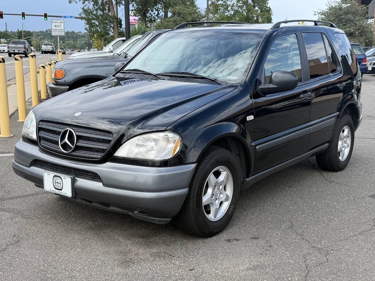 Used 1999 Mercedes-Benz ML 320 4MATIC image 3
