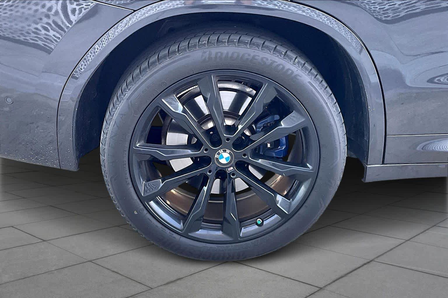 Used 2024 BMW X3 M40i w/ Premium Package image 11