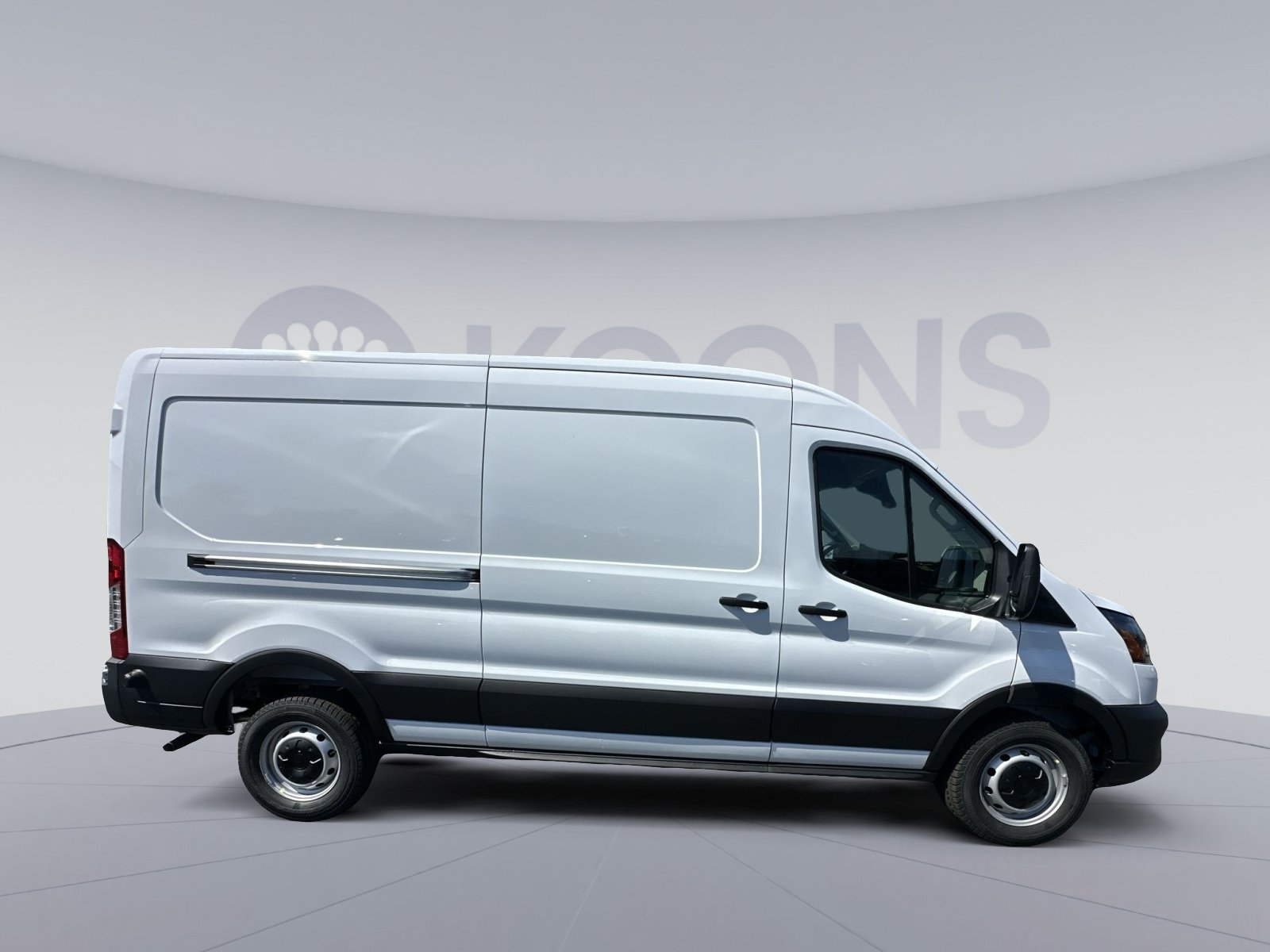 New 2026 Ford Transit 250 148 Medium Roof RWD image 17