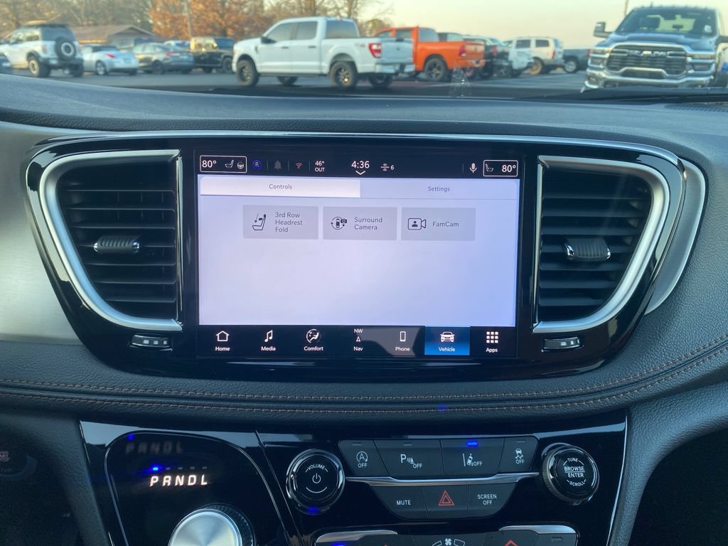 New 2026 Chrysler Pacifica Pinnacle AWD/4WD image 37