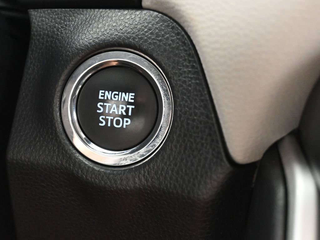 Used 2023 Toyota RAV4 XLE image 31