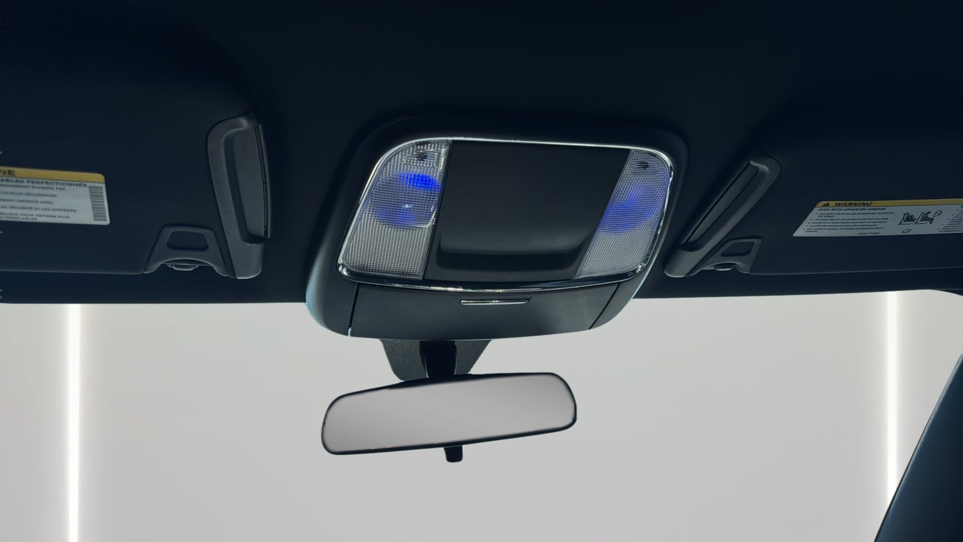 Used 2014 Dodge Charger SE RWD image 18