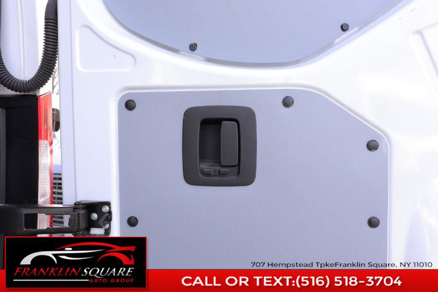 Used 2024 Mercedes-Benz Sprinter 2500 image 14