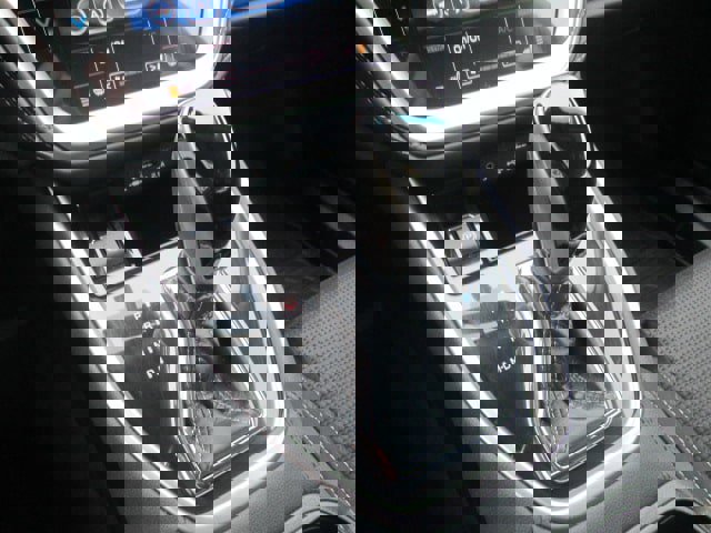 Used 2022 Subaru Outback Premium w/ Popular Package #1 image 16