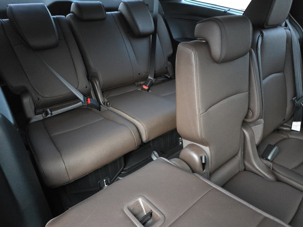 New 2026 Honda Odyssey Touring image 27