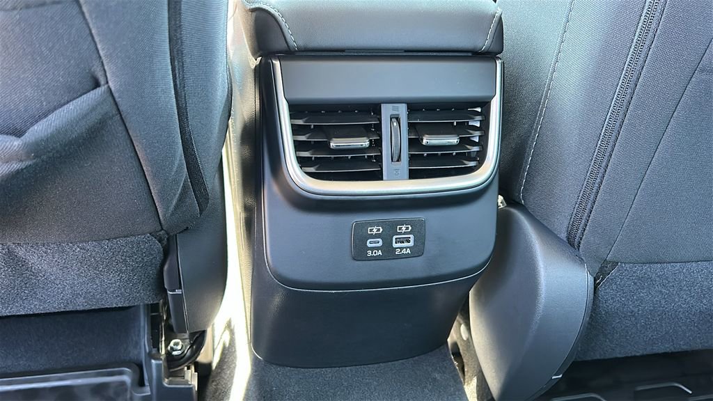 Used 2025 Subaru Legacy Premium image 24